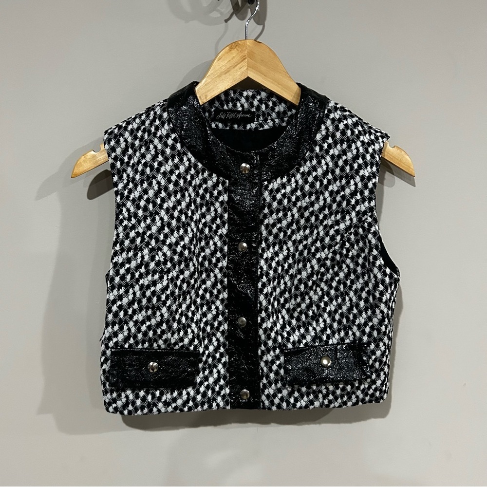 Saks Fifth Avenue Button Vest XS-Small